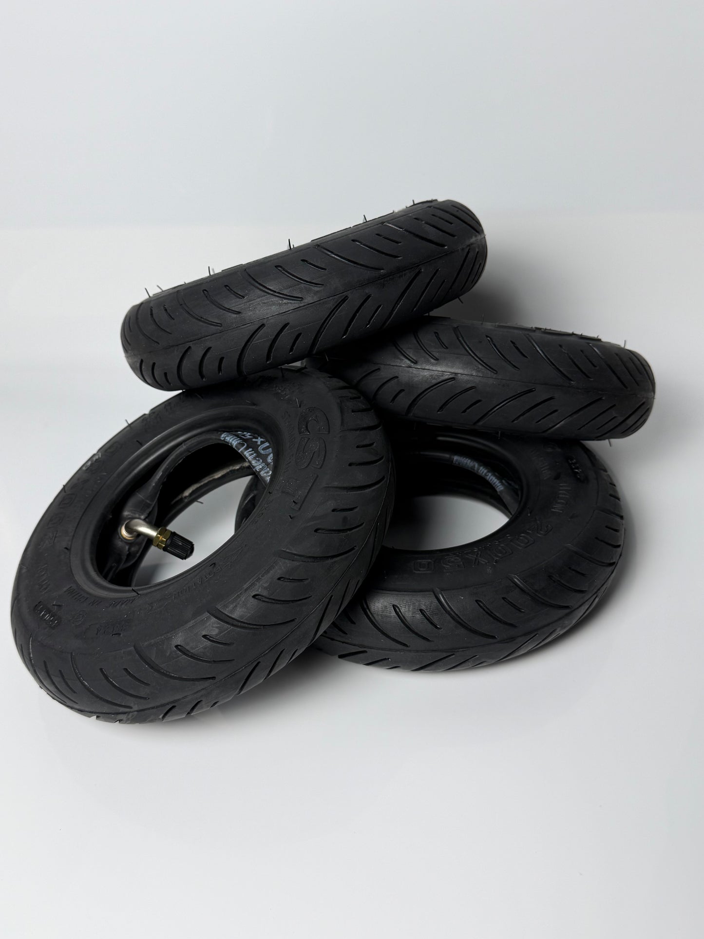 CST TIRE