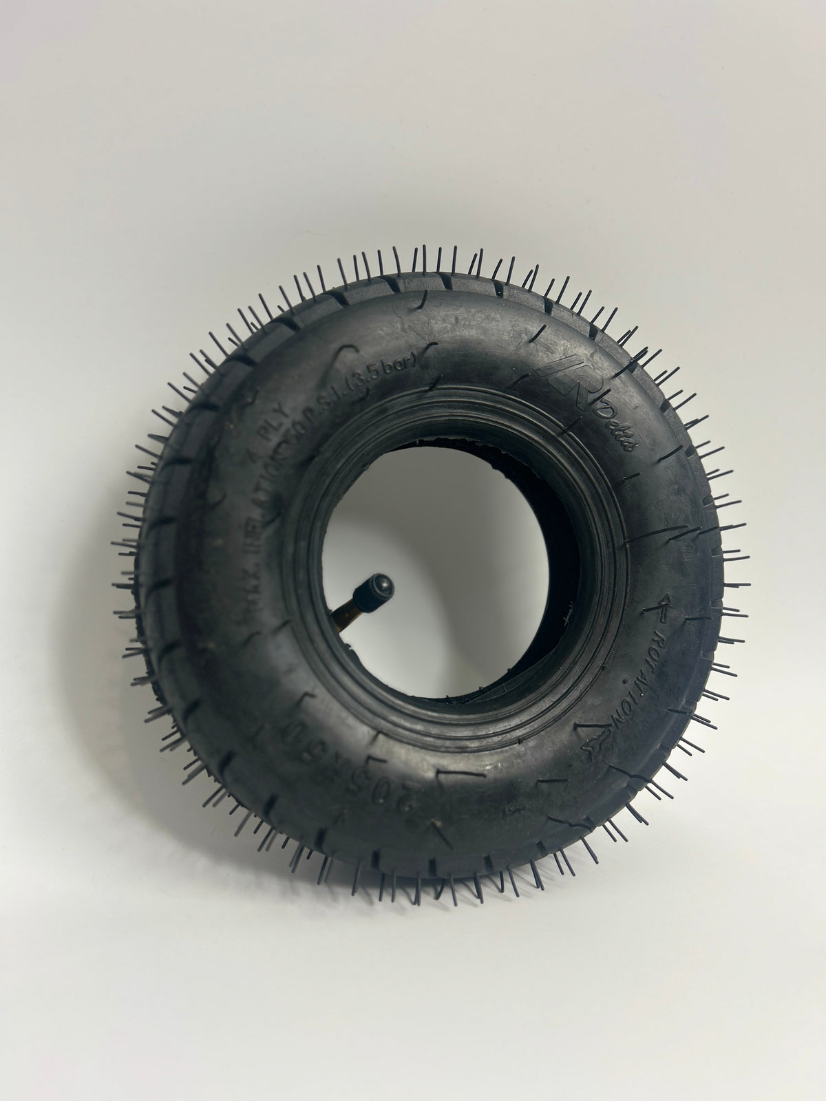 205x50 RDelta tire