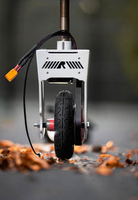 A white crazy cart rdelta brushless full kit